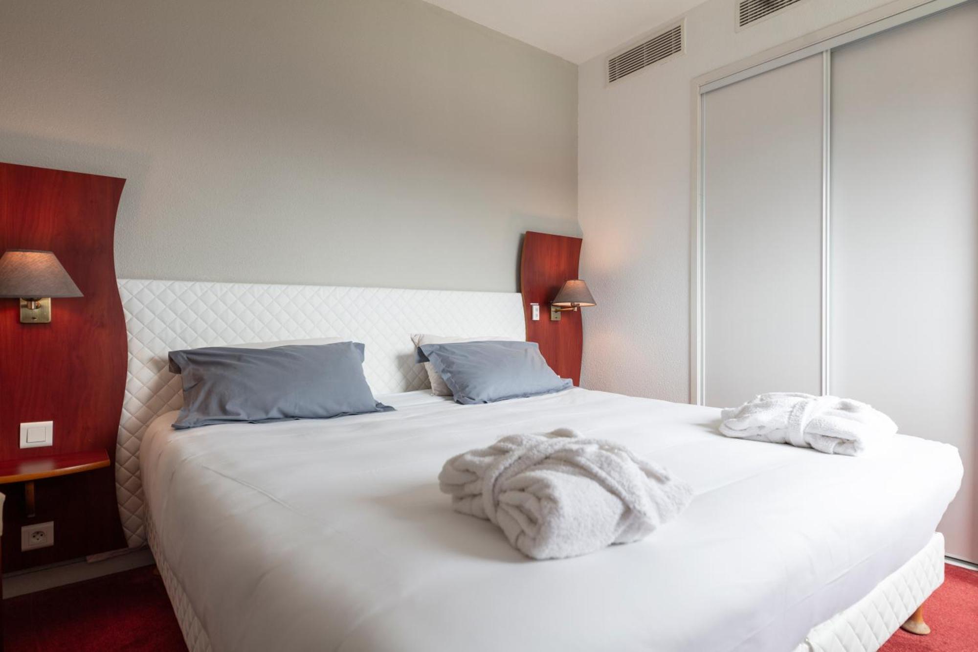 Artemis Hotel & Spa Bistro Coquet Brioude Szoba fotó